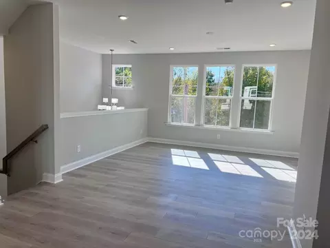 416 Catawba Ave, Davidson, NC 28036 photo 4