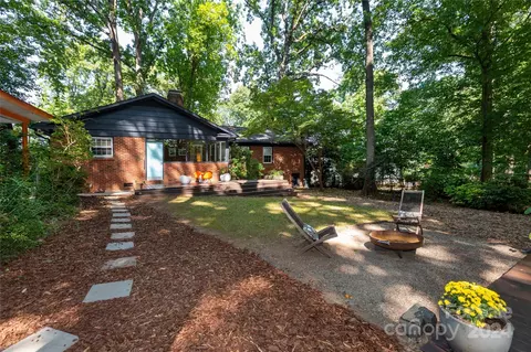 2112 Archdale Dr, Charlotte, NC 28210