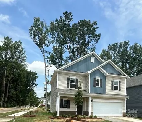 6123 Moonview Ct, Charlotte, NC 28212