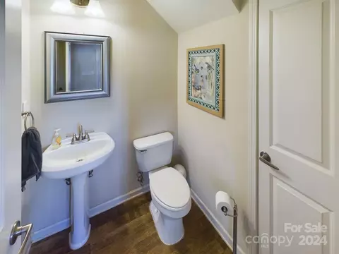 3636 33rd Ne Ave NE, Hickory, NC 28601 photo 8