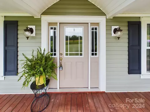 3636 33rd Ne Ave NE, Hickory, NC 28601 photo 5