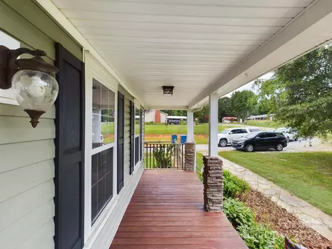 3636 33rd Ne Ave NE, Hickory, NC 28601 photo 3
