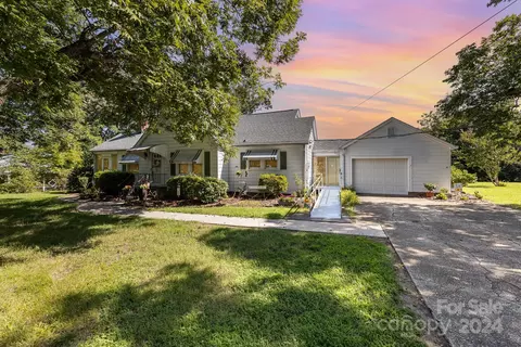 1214 Glenwood Ave, Salisbury, NC 28146
