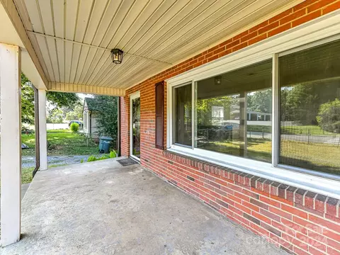 906 Franklin St, Monroe, NC 28112 photo 5