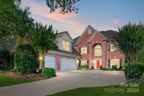 13626 Darby Chase Dr, Charlotte, NC 28277
