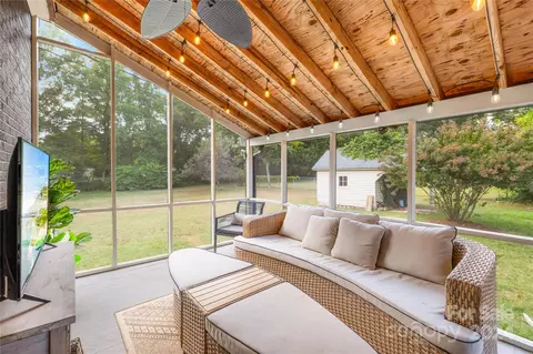 19401 S Main St, Cornelius, NC 28031 photo 29