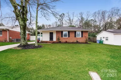 123 Boatright Rd, Pineville, NC 28134