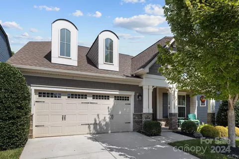 938 Ashton Oak Ct, Fort Mill, SC 29715