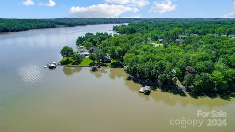 5452 Baker Ln, Clover, SC 29710 photo 21