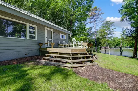 5452 Baker Ln, Clover, SC 29710 photo 17