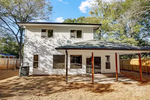 Exterior - 316 E Morrow Ave, Monroe, NC 28112 photo 5 of 8