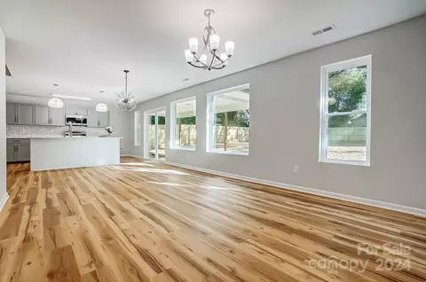 Living - 316 E Morrow Ave, Monroe, NC 28112 photo 3 of 3
