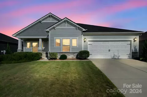 15040 Batteliere Dr, Charlotte, NC 28278