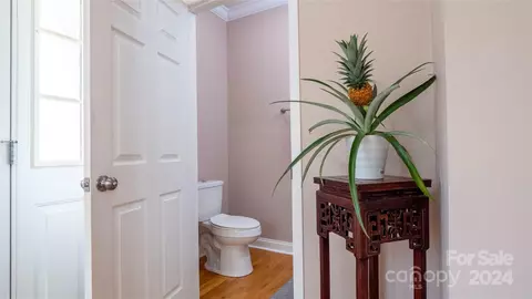 Entry Way - 487 Mount Bethel Rd, Harmony, NC 28634 photo 1 of 3
