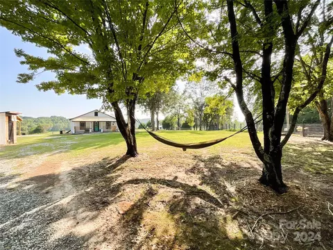 566 Abbeydale Rd, Harmony, NC 28634 photo 35
