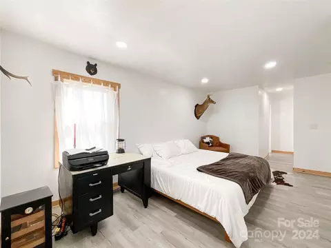 566 Abbeydale Rd, Harmony, NC 28634 photo 33