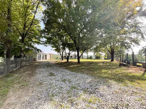 566 Abbeydale Rd, Harmony, NC 28634 photo 36