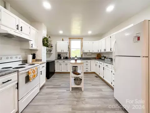 566 Abbeydale Rd, Harmony, NC 28634 photo 45