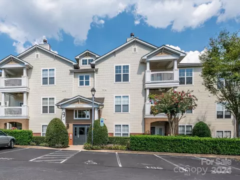 9139 Mcdowell Creek Ct, Cornelius, NC 28031