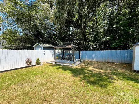 Exterior - 4912 Spring Meadow Ln, Monroe, NC 28110 photo 6 of 7