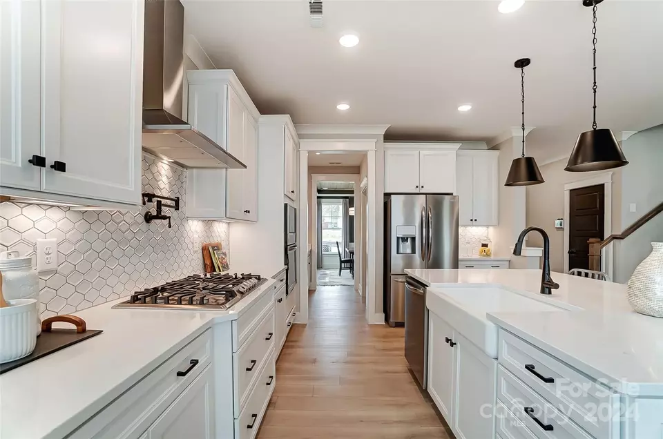 Kitchen - 2466 Judson 49 Dr #49, Gastonia, NC 28054 photo 4 of 6