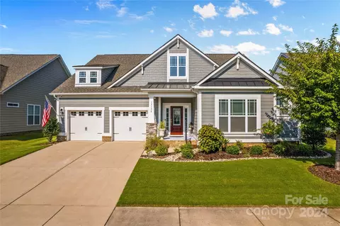 13158 Union Square Dr, Huntersville, NC 28078