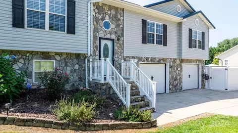 698 Pine Mountain Rd, Hudson, NC 28638 photo 3