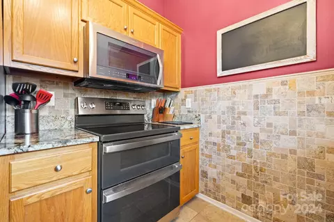 698 Pine Mountain Rd, Hudson, NC 28638 photo 13