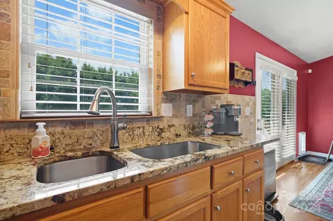 698 Pine Mountain Rd, Hudson, NC 28638 photo 12