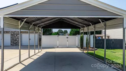 698 Pine Mountain Rd, Hudson, NC 28638 photo 6