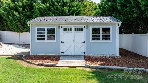698 Pine Mountain Rd, Hudson, NC 28638 photo 33