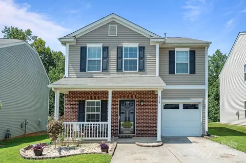 1045 Willow Wind Dr, Gastonia, NC 28054