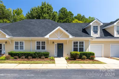 1013 Davant Ln, Charlotte, NC 28209