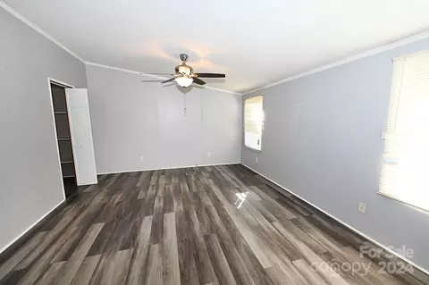 103 E Trace Dr, Newton, NC 28658 photo 9