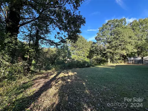 103 E Trace Dr, Newton, NC 28658 photo 46