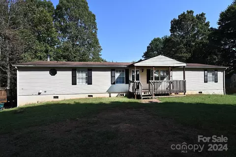 103 E Trace Dr, Newton, NC 28658