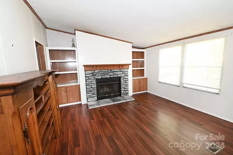 103 E Trace Dr, Newton, NC 28658 photo 14