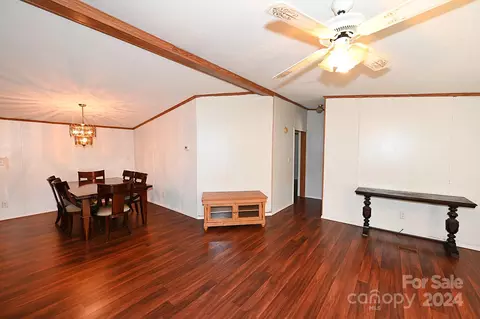 103 E Trace Dr, Newton, NC 28658 photo 31