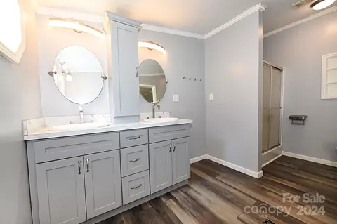 103 E Trace Dr, Newton, NC 28658 photo 5