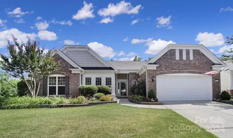 7160 Shenandoah Dr, Fort Mill, SC 29707
