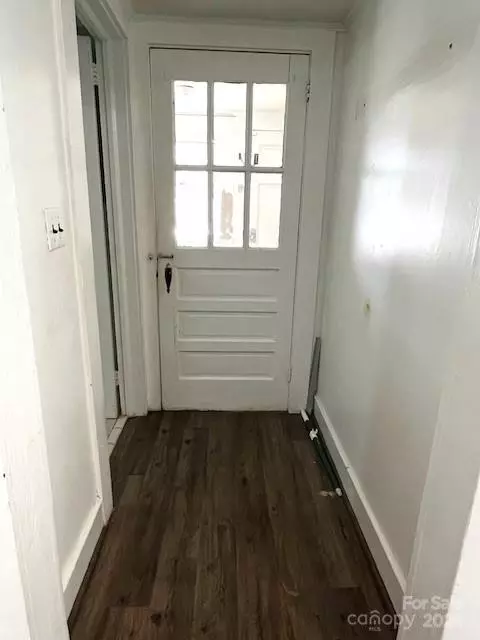 Entry Way - 508 10th St, Kannapolis, NC 28083 photo 1 of 1
