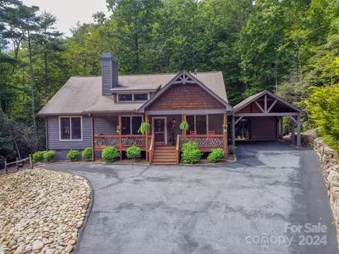 107 Evergreen 10 Dr #10, Sapphire, NC 28774
