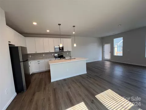 2761 Ruby Mill Dr, Gastonia, NC 28056 photo 4