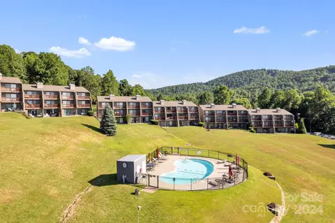 2881 White Oak Mountain C-3 Rd #C-3, Columbus, NC 28722