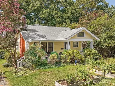 28 Vermont Ct, Asheville, NC 28806