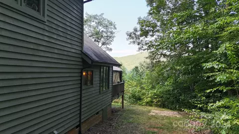 Exterior - 131 Gray Wolf Trl, Sylva, NC 28779 photo 3 of 7