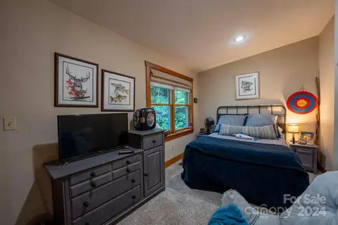 Bedroom - 131 Gray Wolf Trl, Sylva, NC 28779 photo 6 of 6
