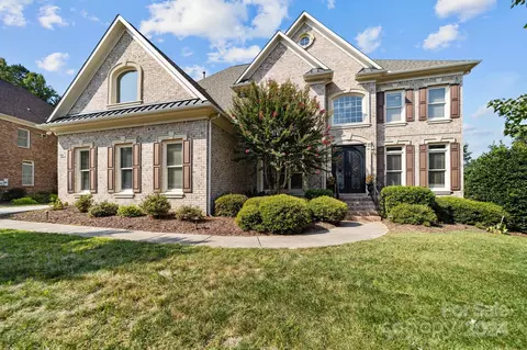 428 Three Greens Dr, Huntersville, NC 28078