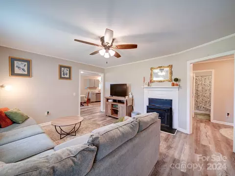 Living - 2498 Douglas Rd, Lancaster, SC 29720 photo 1 of 3