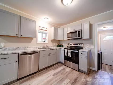 Kitchen - 2498 Douglas Rd, Lancaster, SC 29720 photo 2 of 2